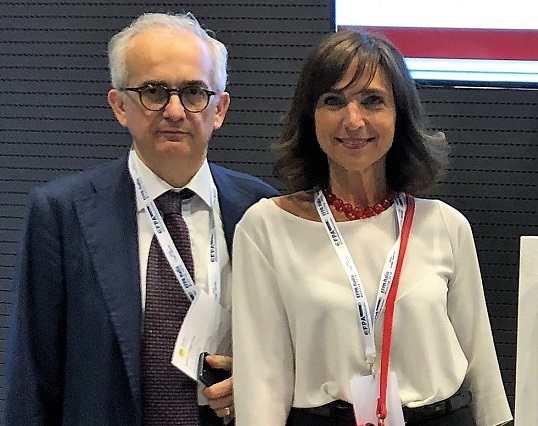 Sonia Ceramicola e Piero Davini, partner e soci fondatori Teseo Sonia Ceramicola e Piero Davini, partner e soci fondatori Teseo